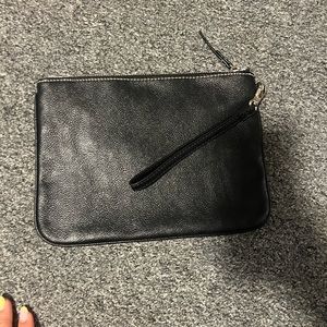 2 toned wristlet